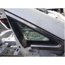 Уголок в кузов передний правый . Mazda CX-7 2006 по 2012 год