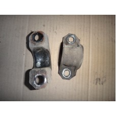 Хомут заднего стабилизатора . Mazda CX-7 2006 по 2012 год