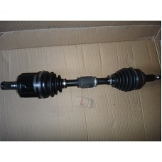 Полуось в сборе передняя левая . Mazda CX-7 2006 по 2012 год