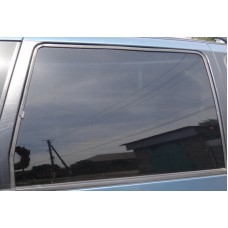 Стекло дверное правое заднее . 00- Volkswagen Sharan 1995 по 2010 год.