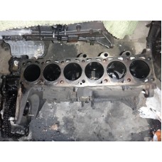Блок голый   2.5  tds BMW 5 E39